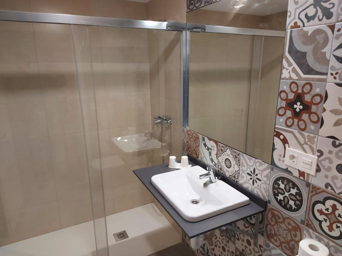 Hotel - Hostel Atuvera Santo Domingo De La Calzada Bagian luar foto